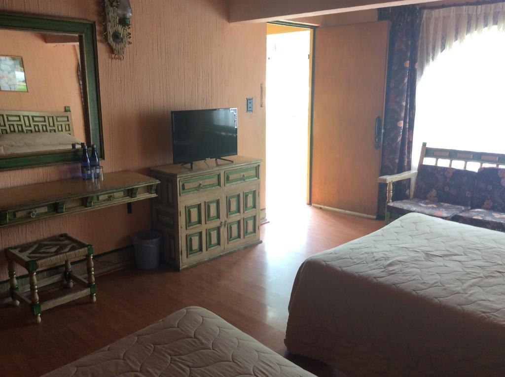 Apartahotel De La Plata 4*