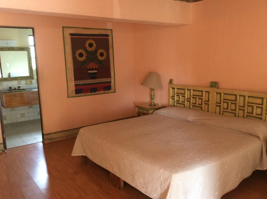 De La Plata Apartahotel 4*